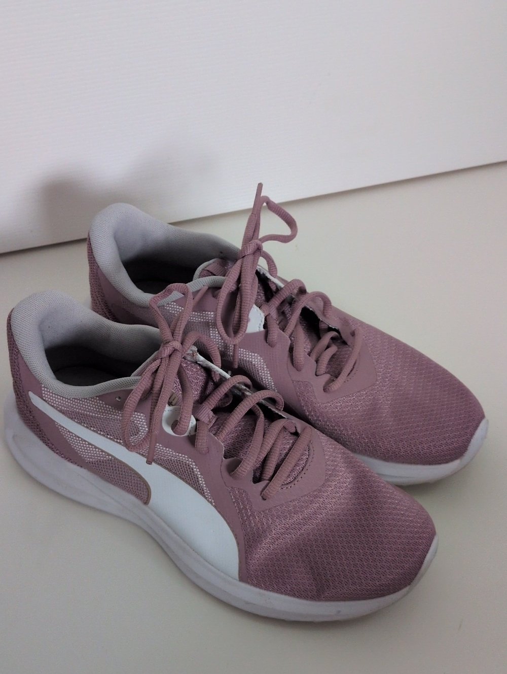 Puma Women's Twitch Runner - Pink & White - 8.5